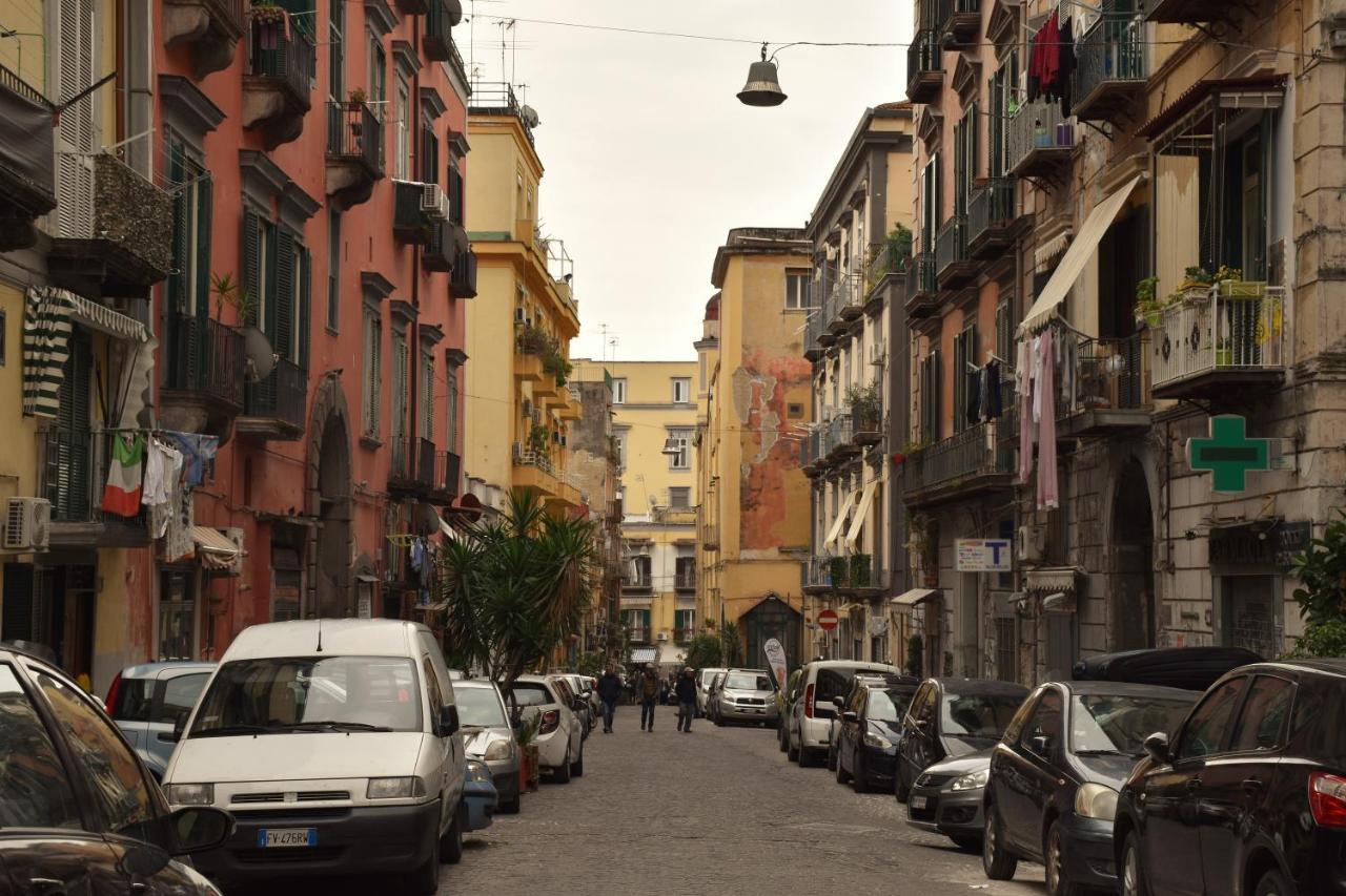 La Cartolina Di Napoli Parking Free Small Car Екстериор снимка