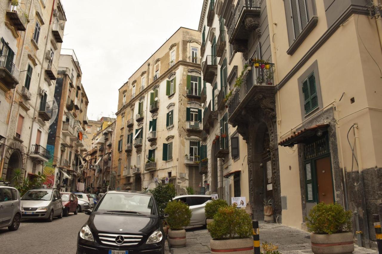La Cartolina Di Napoli Parking Free Small Car Екстериор снимка